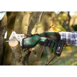 Bosch GRENSAV 15 CM UDEN BATTERI OG LADER Outlet