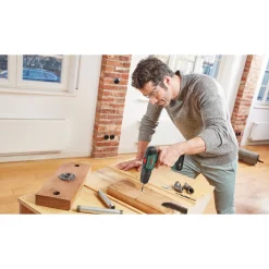 Bosch UNIVERSAL IMPACT 18V SLAGBOREMASKINE AKKU MED BATTERI OG LADER Hot