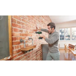 Bosch UNIVERSAL IMPACT 18V SLAGBOREMASKINE AKKU MED BATTERI OG LADER Hot