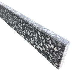 Granit.dk NUUK TERRAZZOSOKKEL 7,5X40^ Terrazzo Fliser
