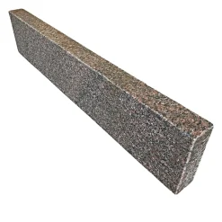 Granit.dk PARKKANTSTEN 20 X 7 X 100 CM NORDLAND RØD^ Natursten