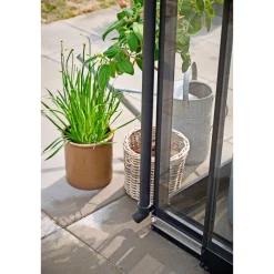 Halls QUBE SQUARE DRIVHUS 3 MM HÆRDET GLAS HELE BANER SORT 6,3 M2 Outlet