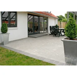 IBF BONDESTEN NORMALSTEN BELÆGNINGSSTEN 5 X 14 X 21 CM GRÅ^ Belægningssten