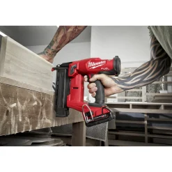 MILWAUKEE M18 FN18GS-0X STIFTEPISTOL AKKU^ Trykluftværktøj