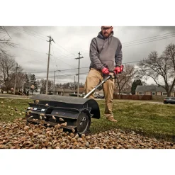MILWAUKEE M18 FOPH-RBA GUMMIBØRSTEFORSATS AKKU UDEN BATTERI OG LADER^ Fejemaskiner & Sneslynger
