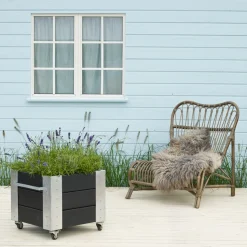 Plus CUBIC BLOMSTERKASSE SORT 45 X 46 X 50 CM Best