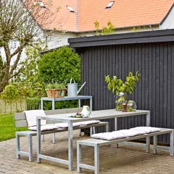 Plus PLANKEBÆNK GRÅBRUN 176 CM^ Havebænke