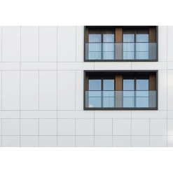 Rockpanel COLOURS FACADEPLADE 8 X 1200 X 2500 MM HVID^ Facadebeklædning