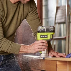 Ryobi RTR18-0 OVERFRÆSER AKKU New