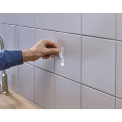 Tesa TIL GLATTE OVERFLADER KLÆBESØM 3 KG 2 STK Hot